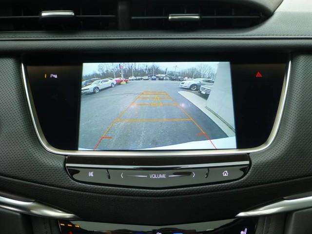 2017 Cadillac XT5 Premium Luxury 4dr SUV